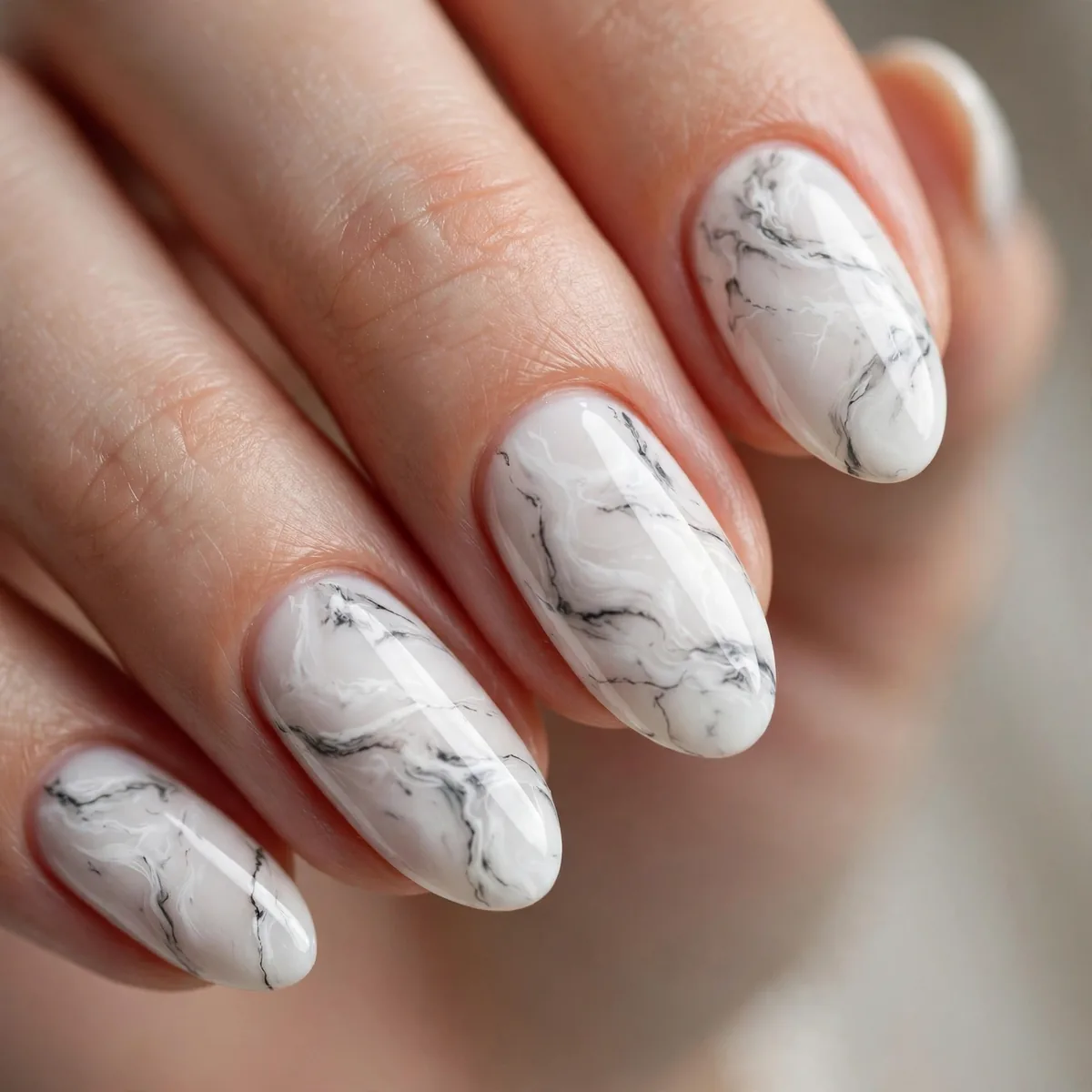 White marble nail art